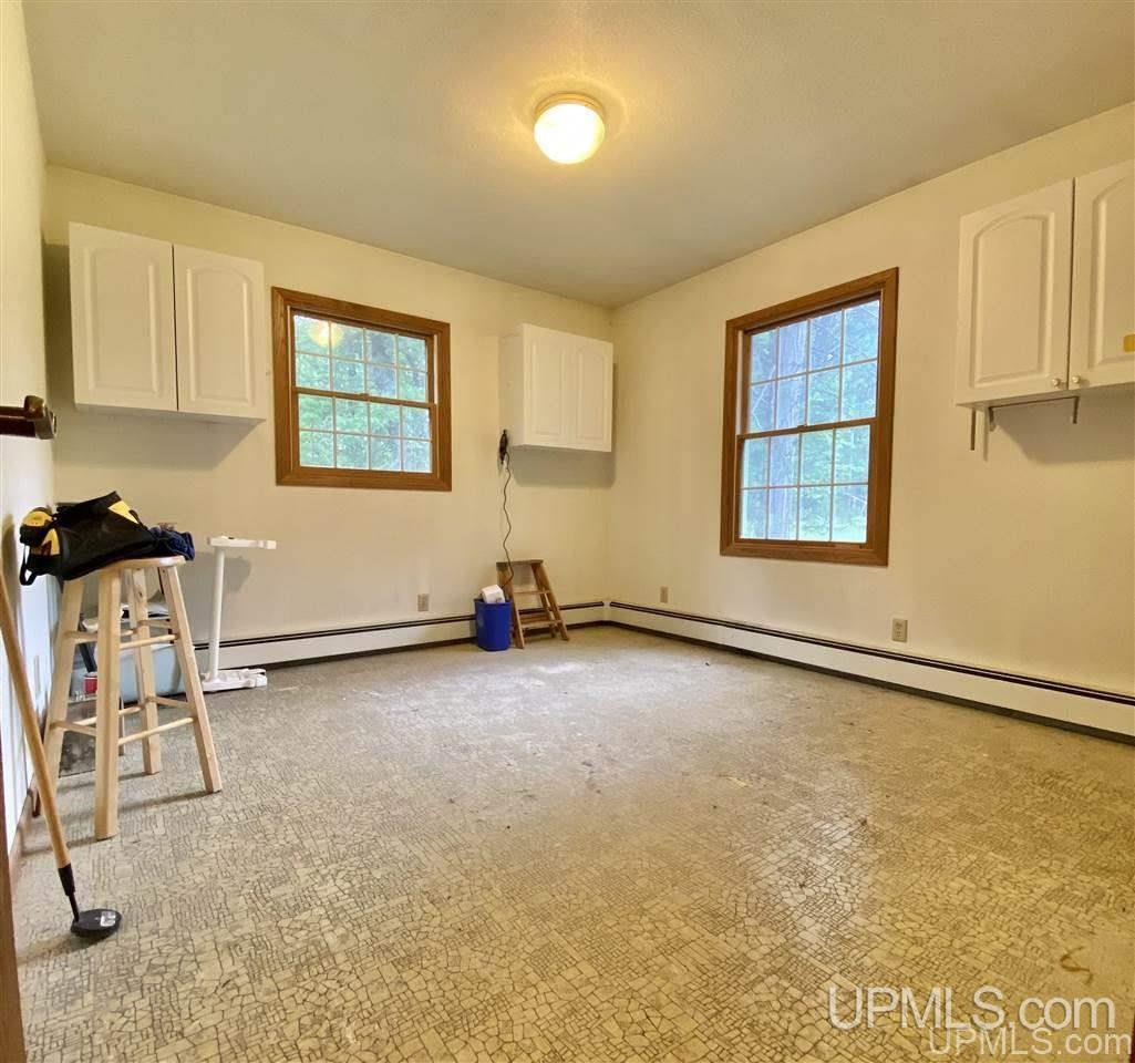 9413 Co Road Rapid River, MI 49878 - Photo 13 of 19