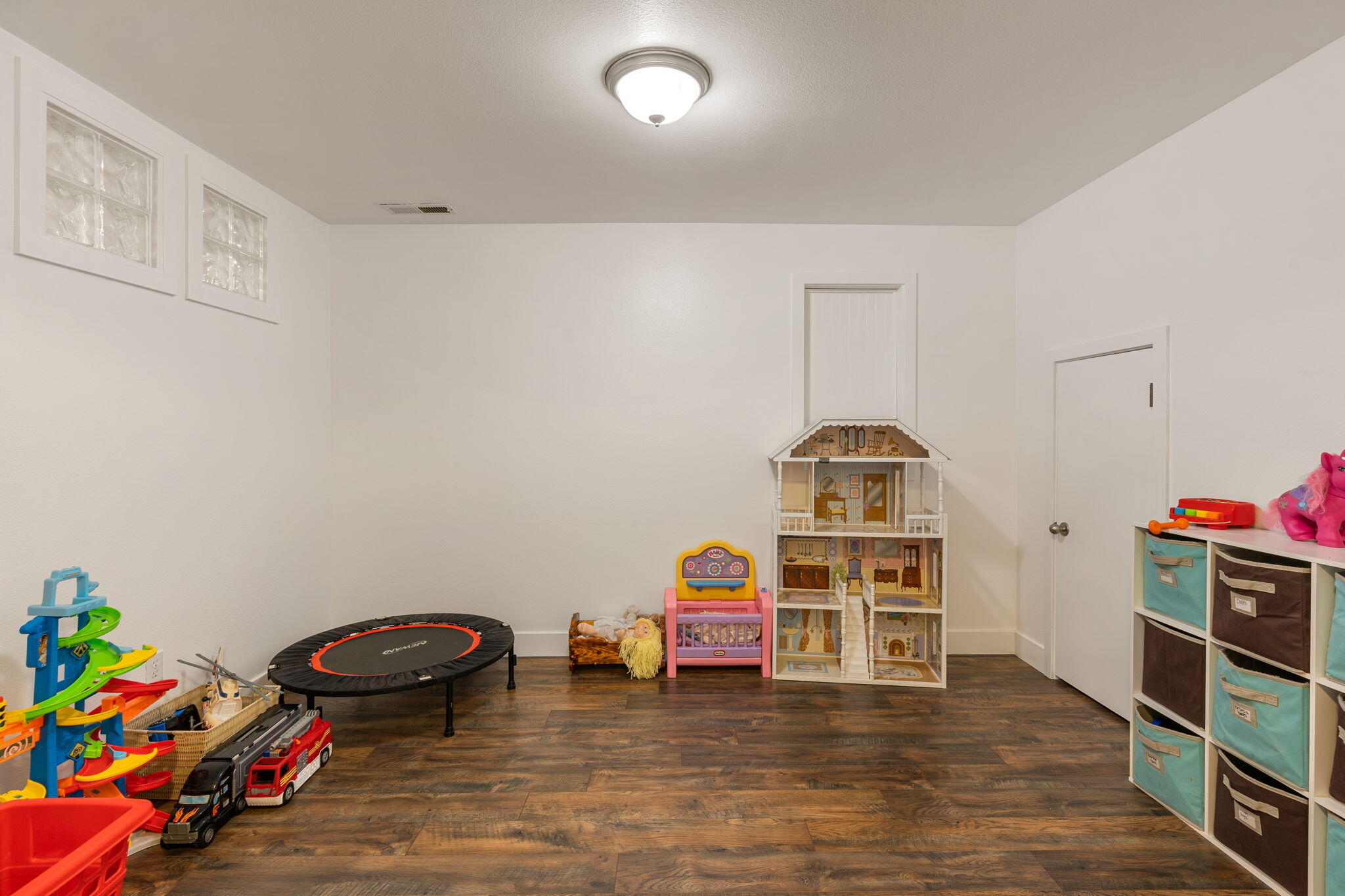 5205 Juniper Ridge Road Enoch, UT 84721 - Photo 32 of 67 Playroom
