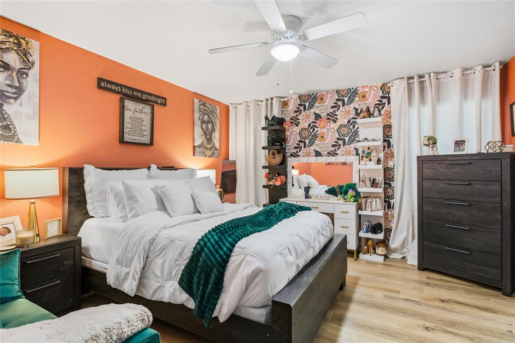 1936 Rosa Parks Boulevard Lancaster, TX 75146 - Photo 11 of 24 Primary bedroom