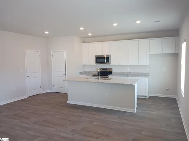 $309,540 | 275 Pretoria Drive, Woodruff, SC 29388