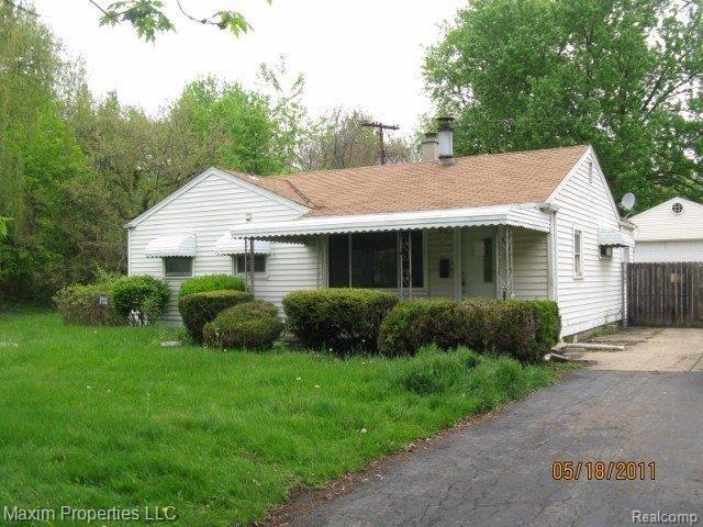 25698 Wick Road Taylor, MI 48180 - Photo 1 of 6 Front1