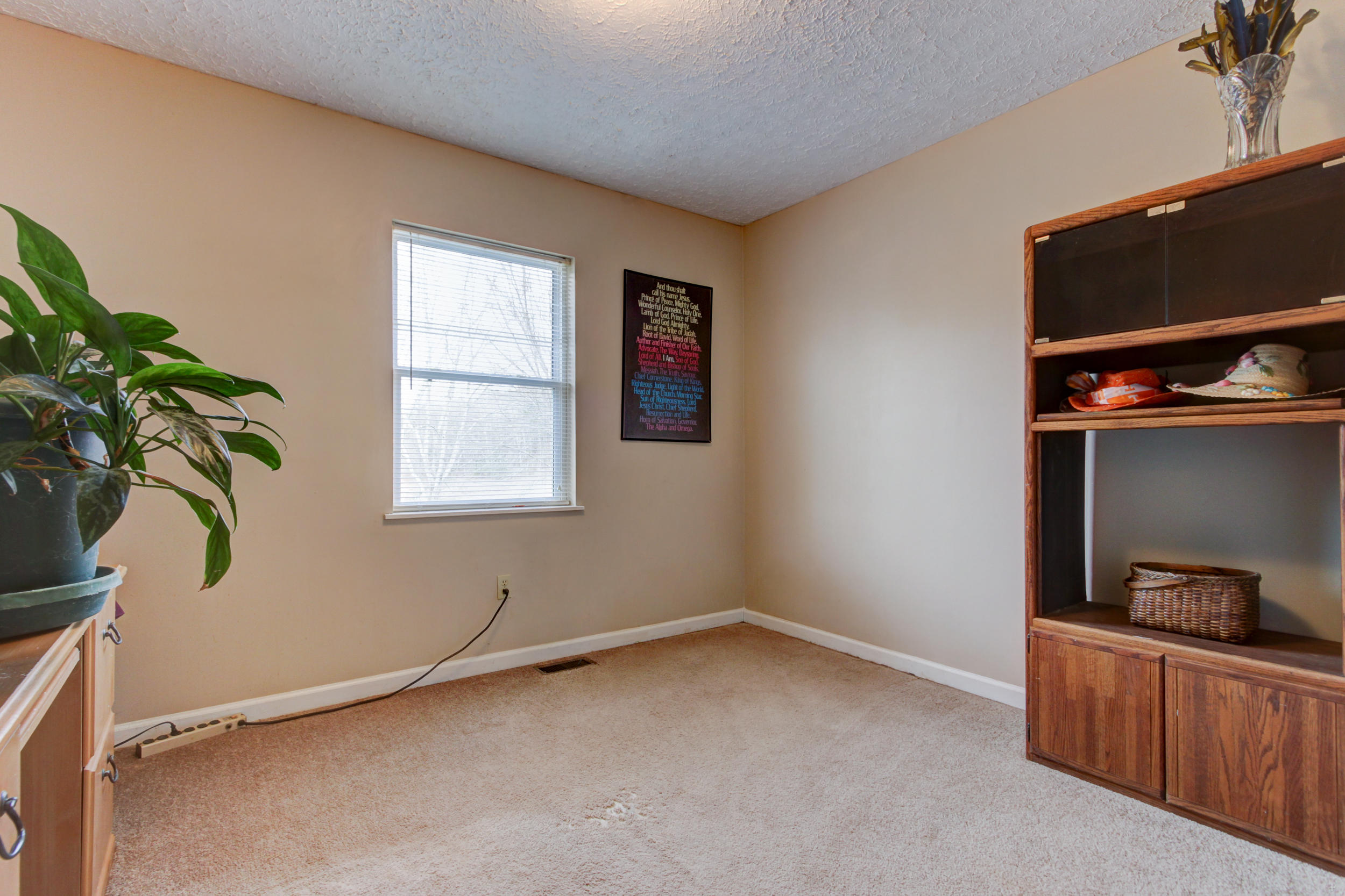 773 Laurel Road Clinton, TN 37716 - Photo 13 of 17 Positive Perceptions-12