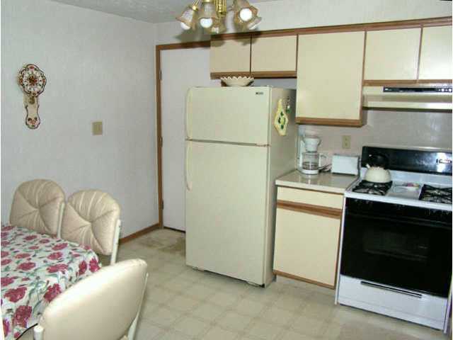 2238 Koebel Road Columbus, OH 43207 - Photo 4 of 5 Gallery Image 4
