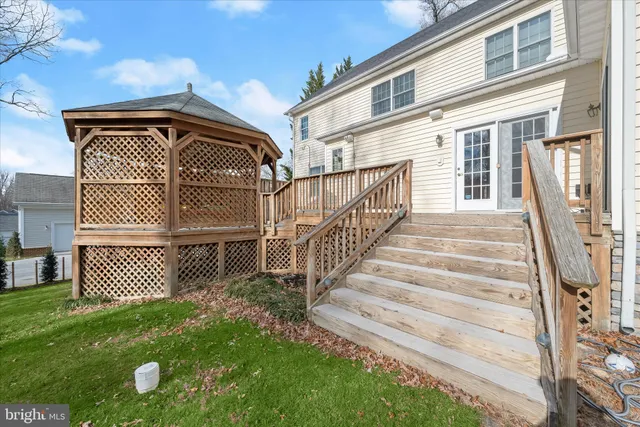 $1,200,000 | 15286 Ridge Hunt Drive, Woodbine, MD 21797