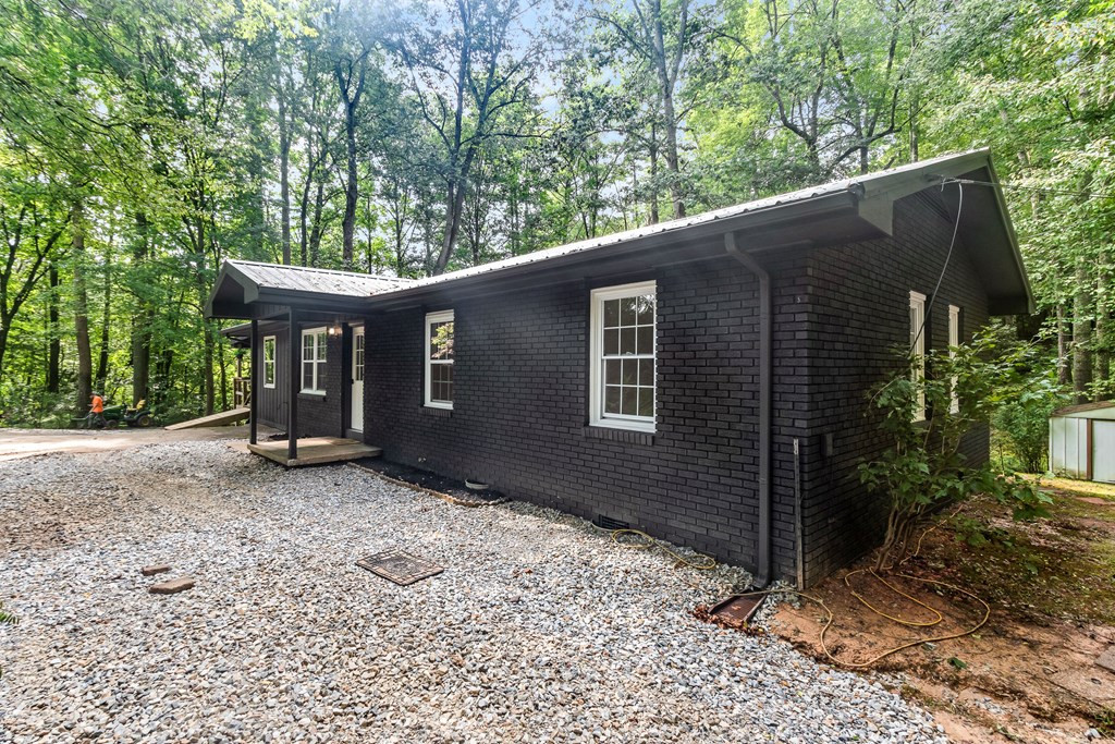 123 Quarry Road Andrews, NC 28901 - Photo 6 of 55