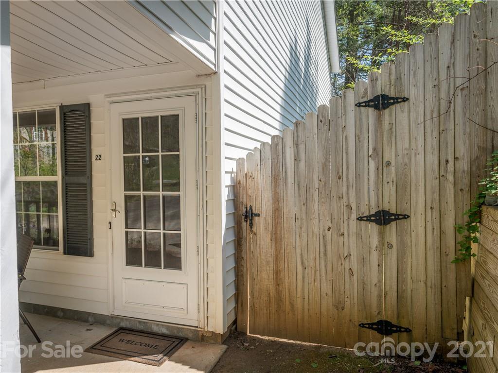 22 Rocking Porch Road, Unit 8A Asheville, NC 28805 - Photo 13 of 15 Gallery Image 13