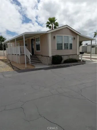 $69,900 | 999 South Santa Fe Avenue, Unit 38, San Jacinto, CA 92583