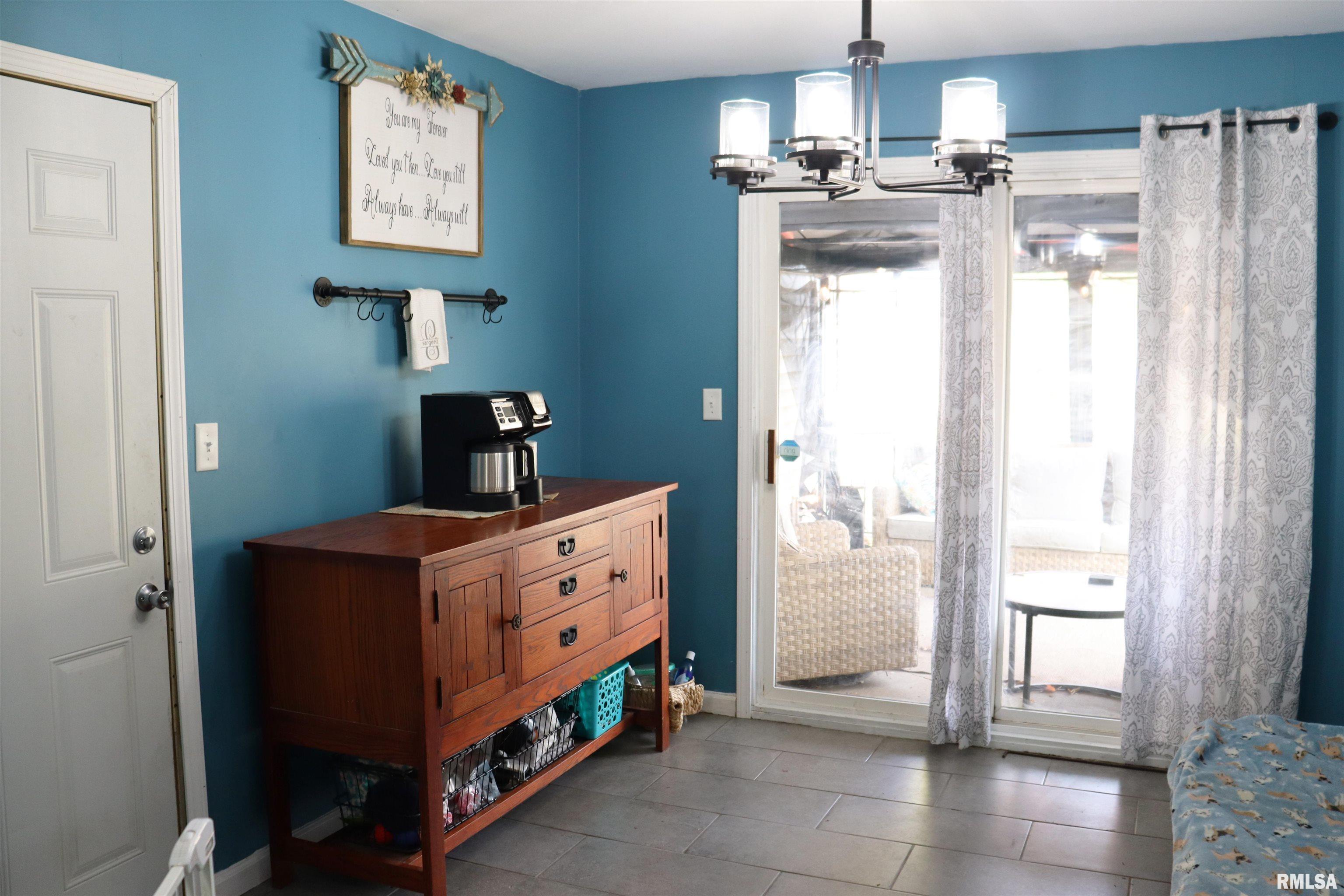 405 Joliet Road Marquette Heights, IL 61554 - Photo 14 of 36 Gallery Image 14