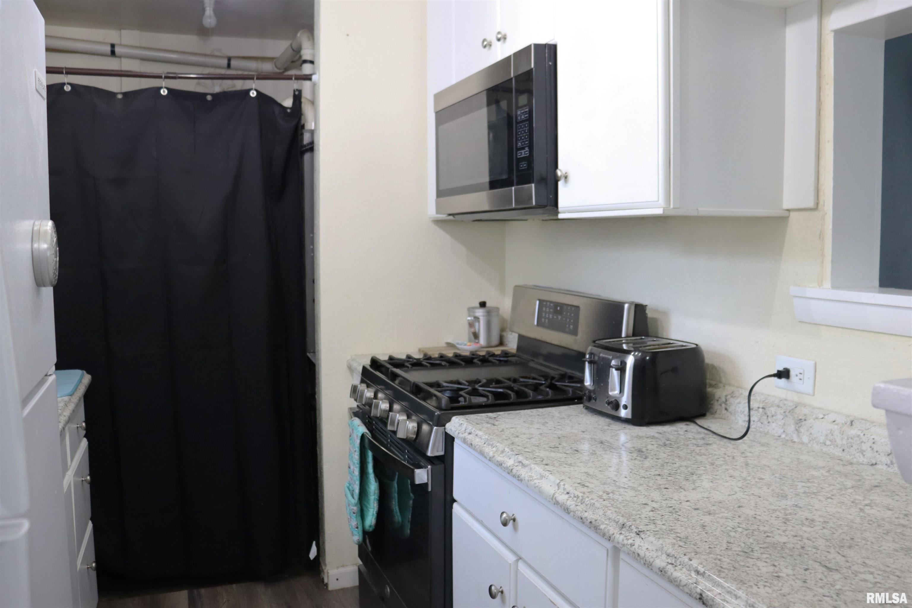 405 Joliet Road Marquette Heights, IL 61554 - Photo 10 of 36 Gallery Image 10