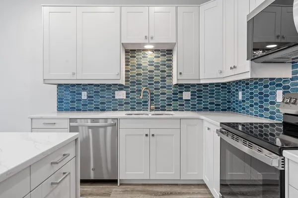 $299,500 | 425 West 8th Street, Unit 21, New Richmond, WI 54017