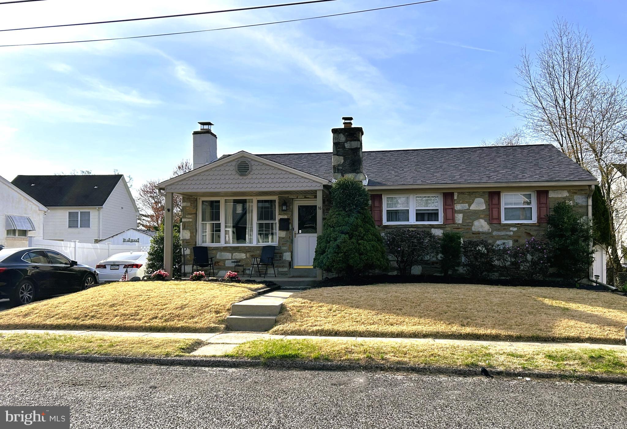 16 Lanci Road Maple Shade, NJ 08052 - Photo 2 of 27