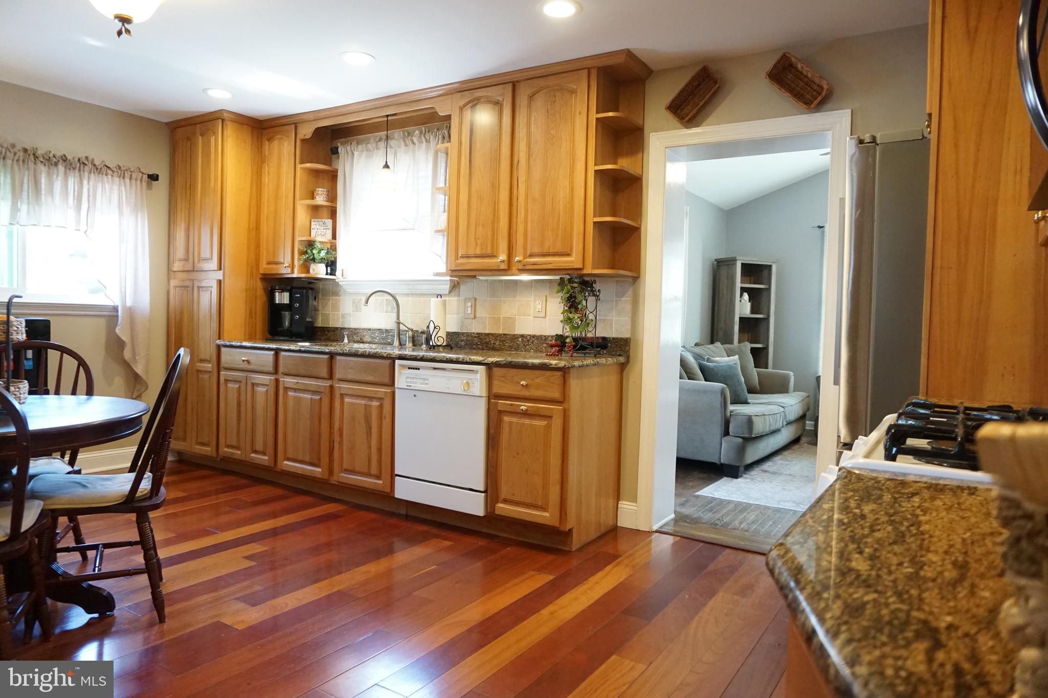 16 Lanci Road Maple Shade, NJ 08052 - Photo 9 of 27