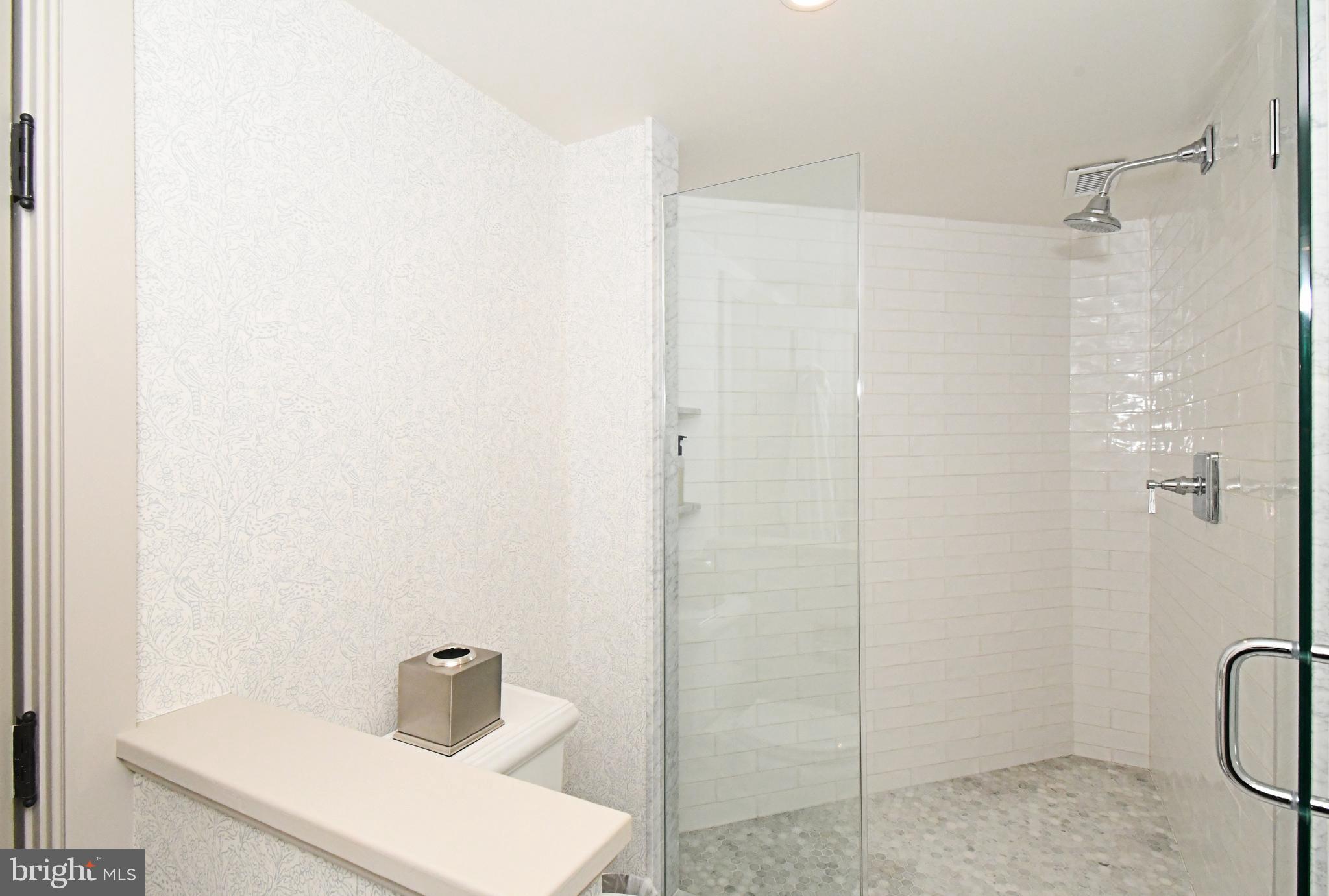 465 Pineville Road Newtown, PA 18940 - Photo 78 of 146 En Suite Bath for Bedroom 2