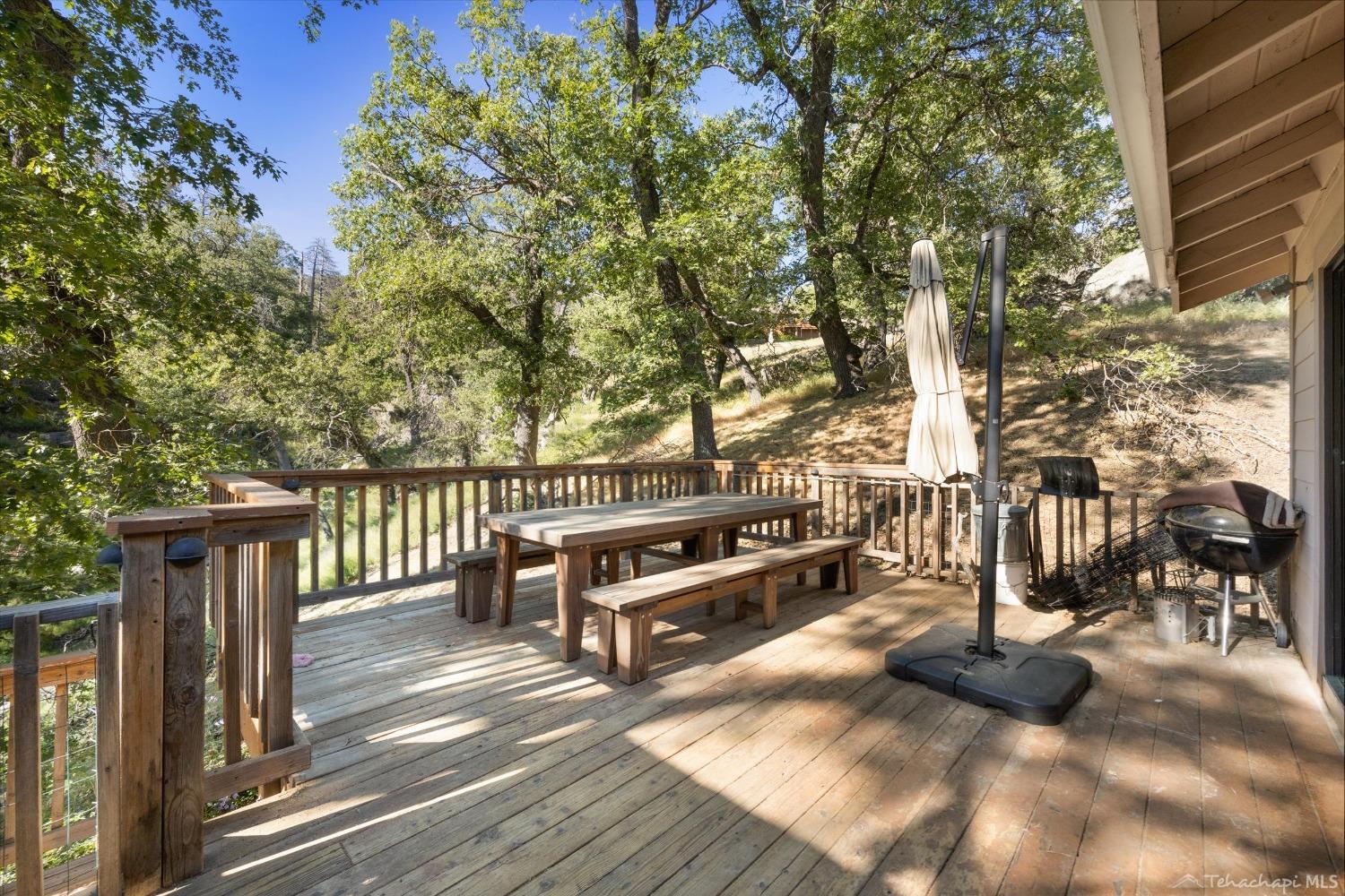 29200 Surrey Way Tehachapi, CA 93561 - Photo 13 of 18 Gallery Image 13