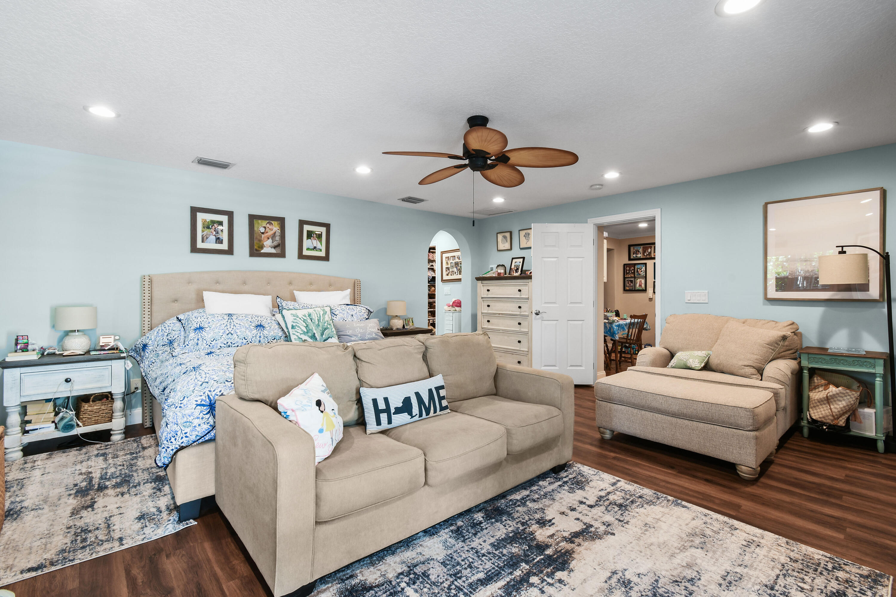 106 Windsor Road East Jupiter, FL 33469 - Photo 21 of 44 Master Bedroom