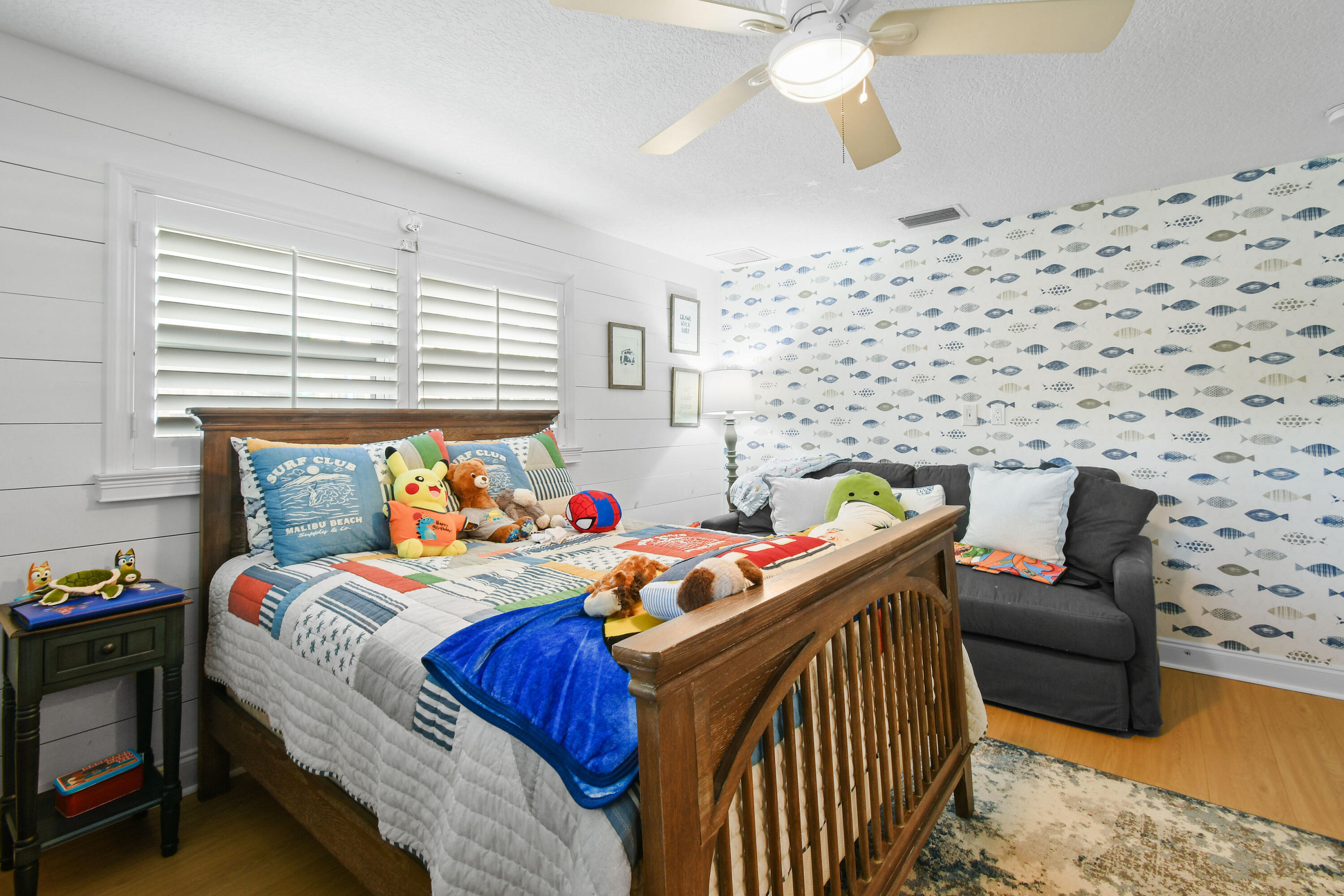 106 Windsor Road East Jupiter, FL 33469 - Photo 24 of 44 Bedroom 2