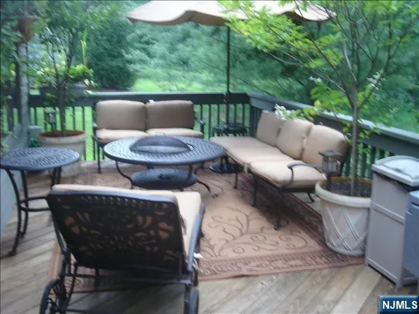 $7,000 | 716 Holly Court, Unit 716, Norwood, NJ 07648