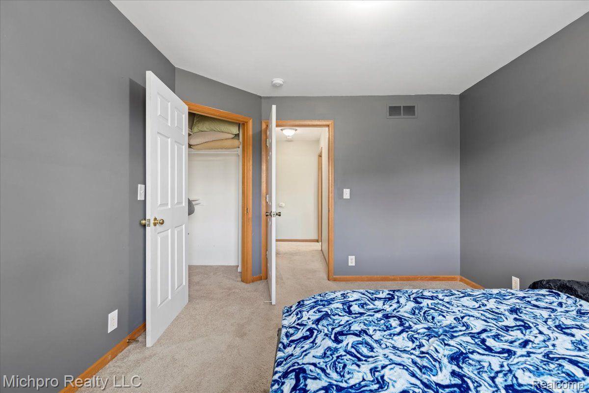 672 South Hurd Road Oxford, MI 48371 - Photo 34 of 51 Gallery Image 34