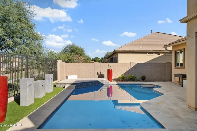 $949,900 | 1142 East Bajor Street, Gilbert, AZ 85298