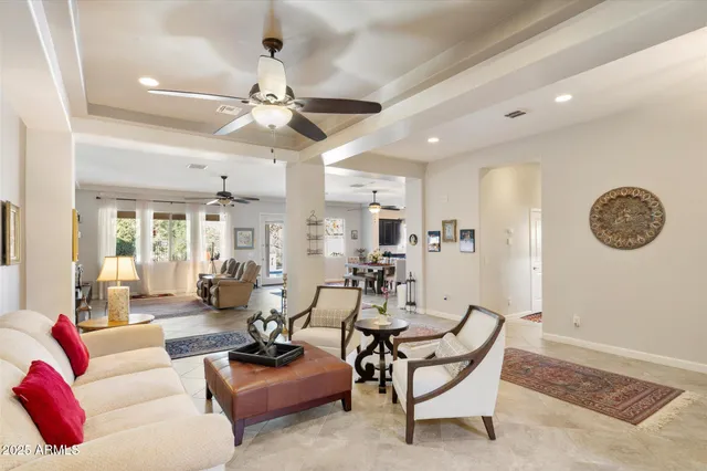 $949,900 | 1142 East Bajor Street, Gilbert, AZ 85298