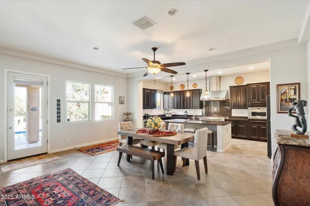 $949,900 | 1142 East Bajor Street, Gilbert, AZ 85298