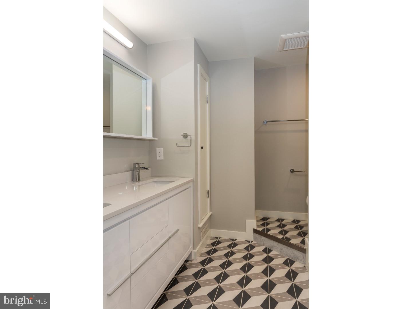 2530 Pine Street Philadelphia, PA 19103 - Photo 16 of 22