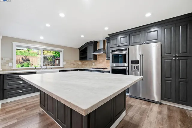 $1,988,000 | 572 Old Farm Road, Danville, CA 94526