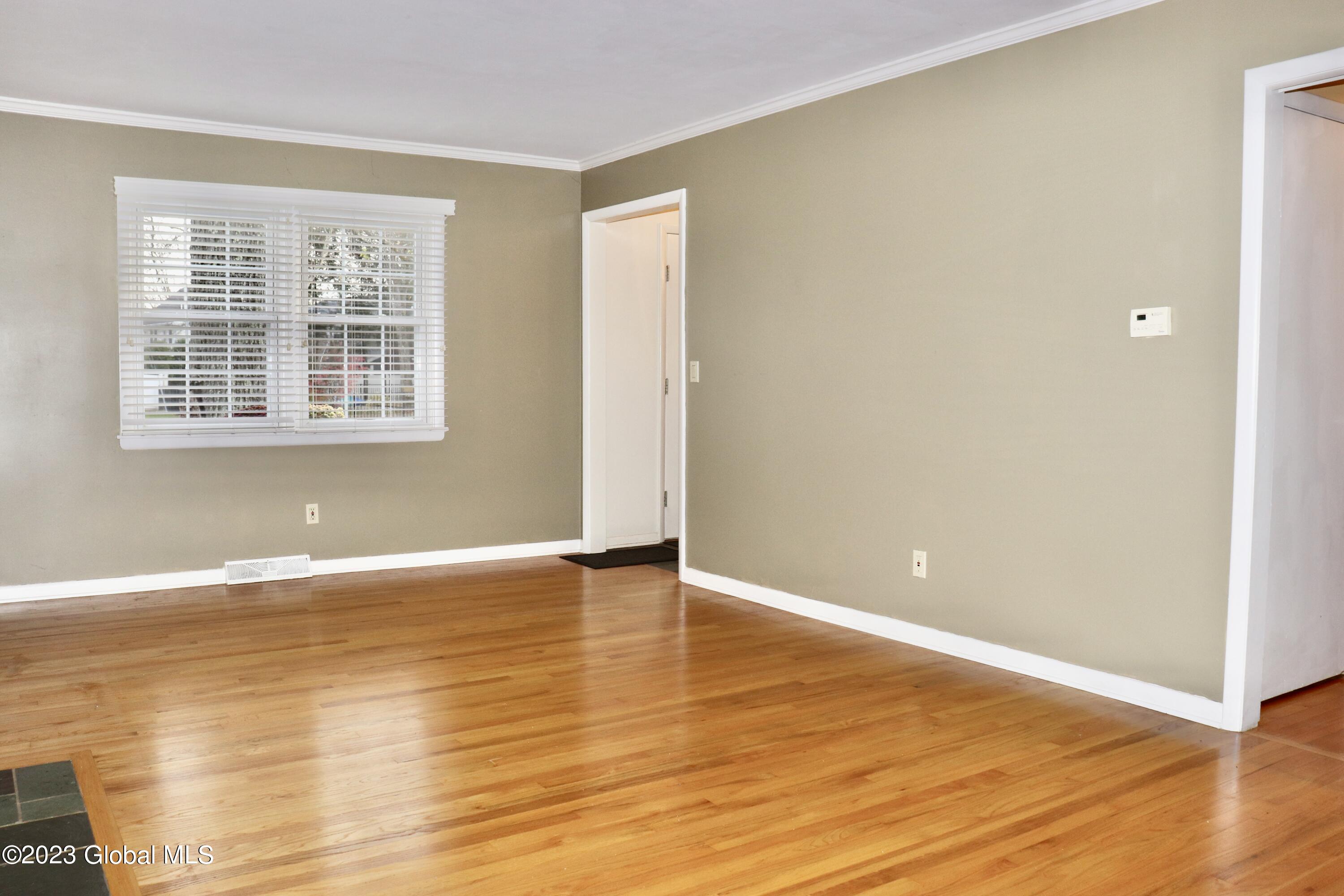 81 Berwick Road Bethlehem, NY 12054 - Photo 26 of 57 IMG_6034
