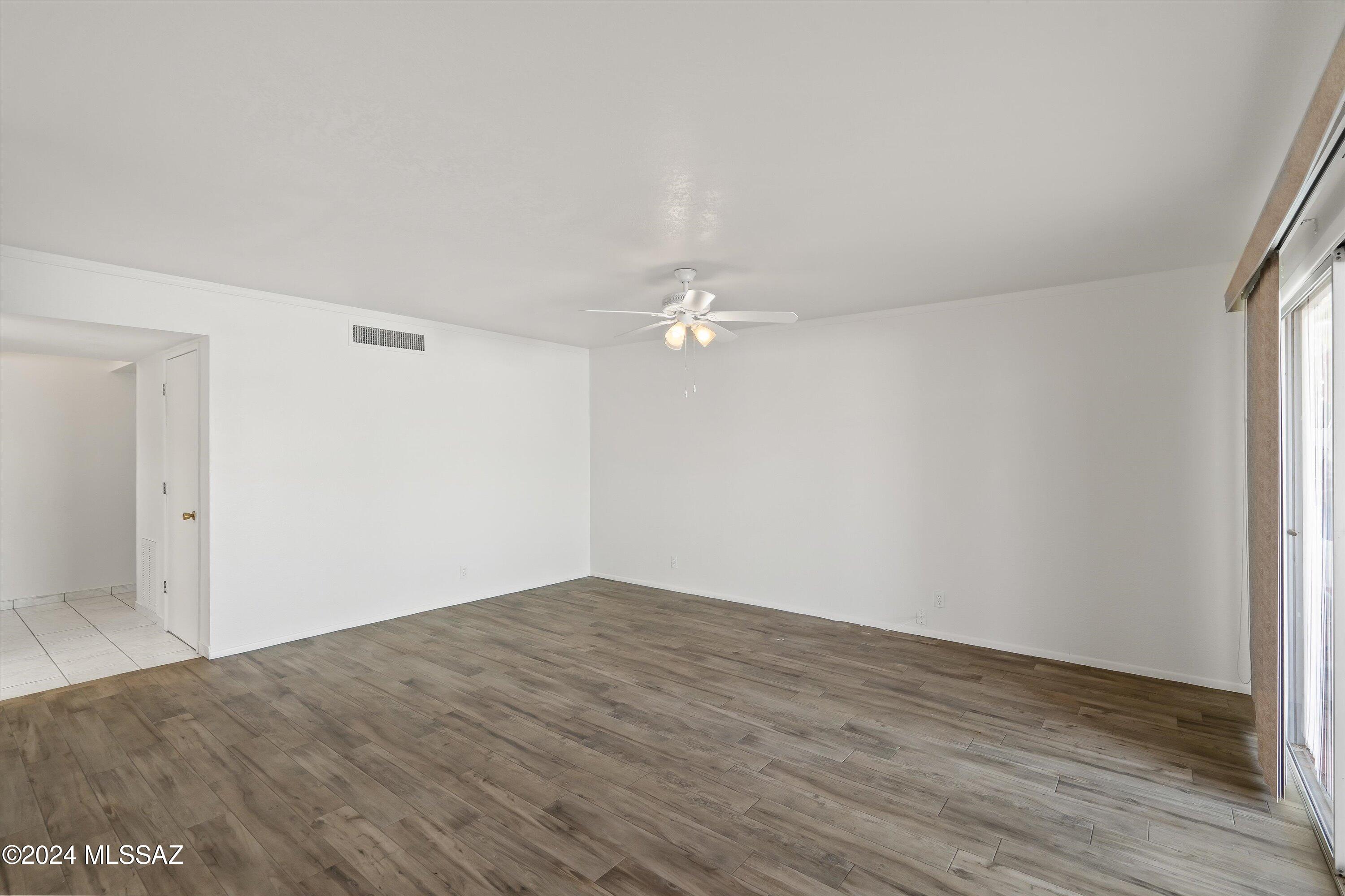 4802 East Fort Lowell Road, Unit L Tucson, AZ 85712 - Photo 10 of 41 Gallery Image 10
