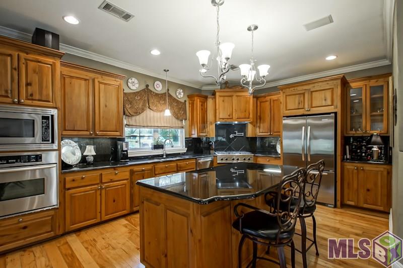 5756 Highland Road Baton Rouge, LA 70808 - Photo 8 of 42 Gallery Image 8