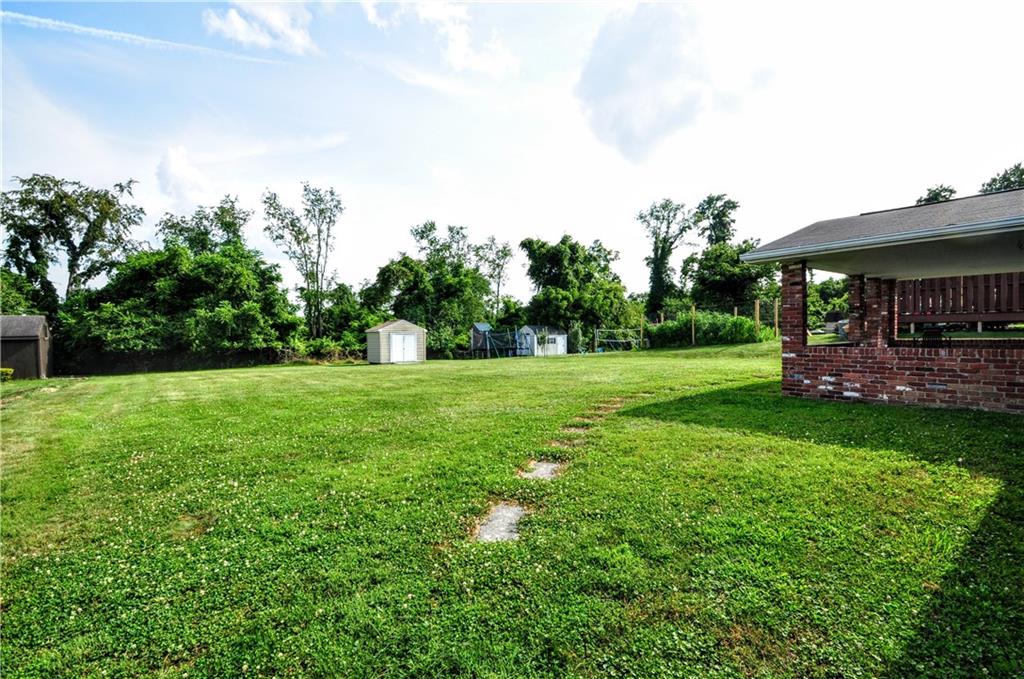 328 Lincoln Hall Road Elizabeth, PA 15037 - Photo 20 of 25 Gallery Image 20