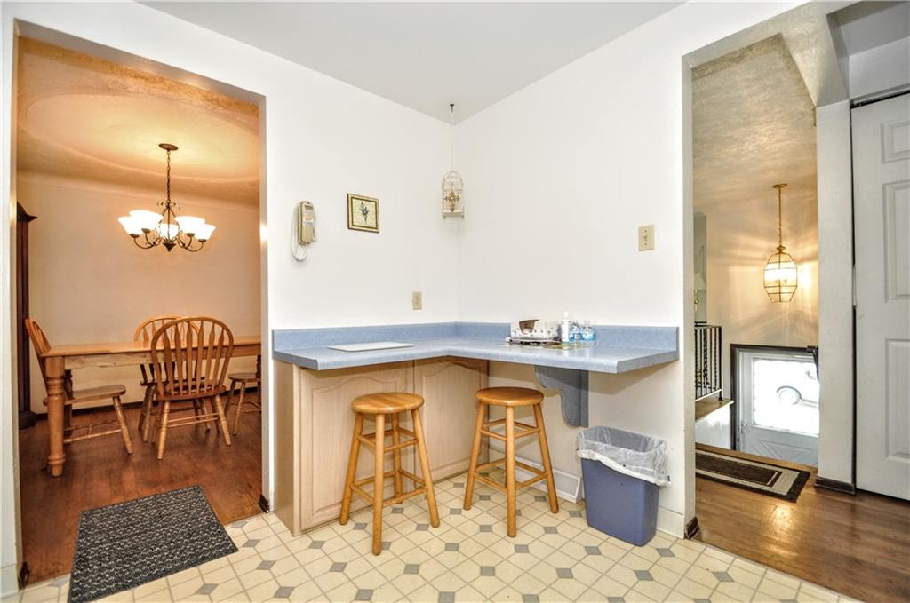 328 Lincoln Hall Road Elizabeth, PA 15037 - Photo 7 of 25 Gallery Image 7