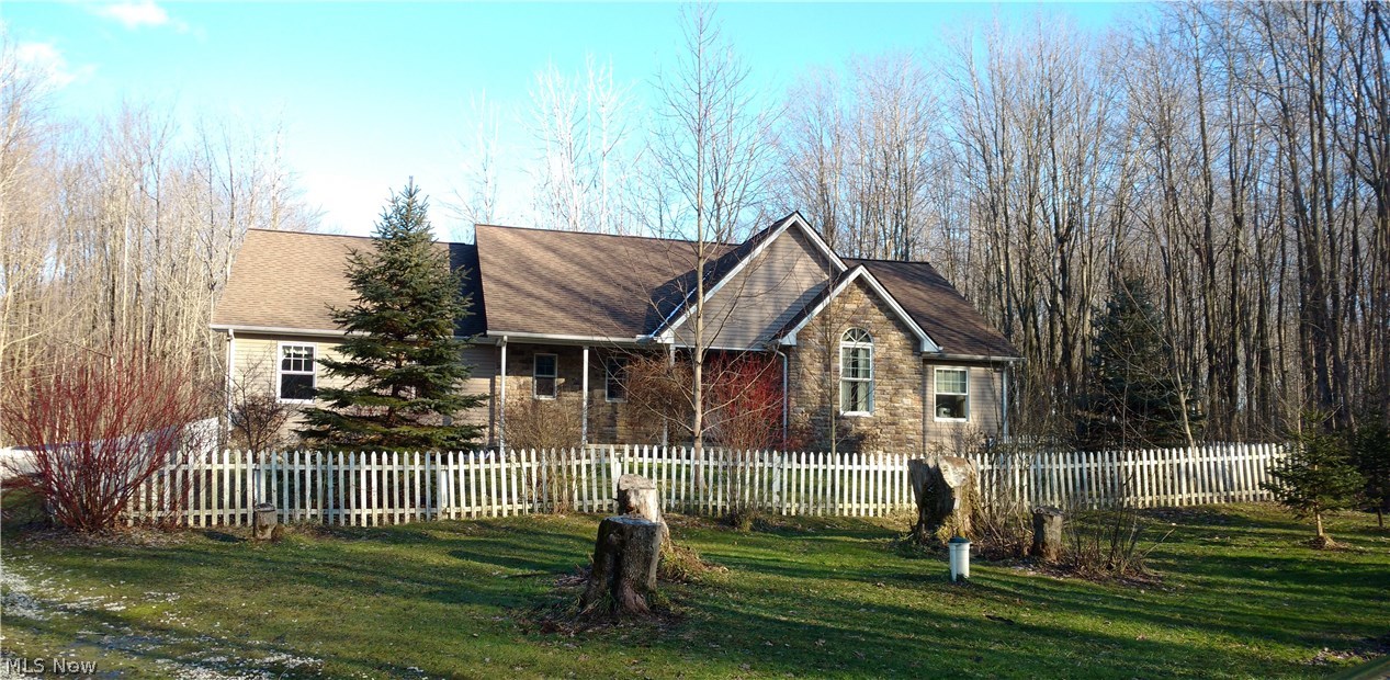 9247 Robinson Road Chardon, OH 44024 - Photo 1 of 33