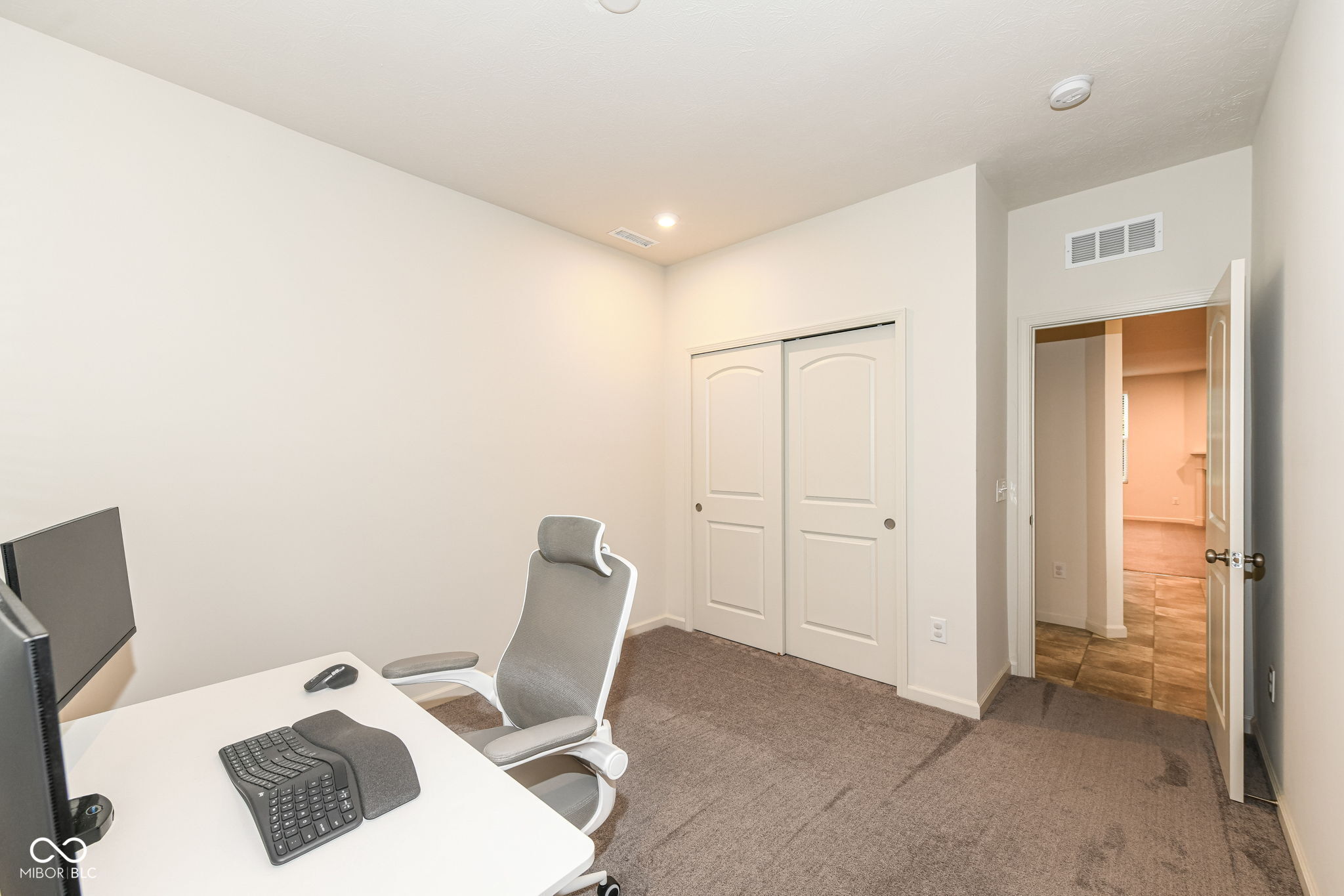 15104 Downham Drive Fishers, IN 46037 - Photo 16 of 40