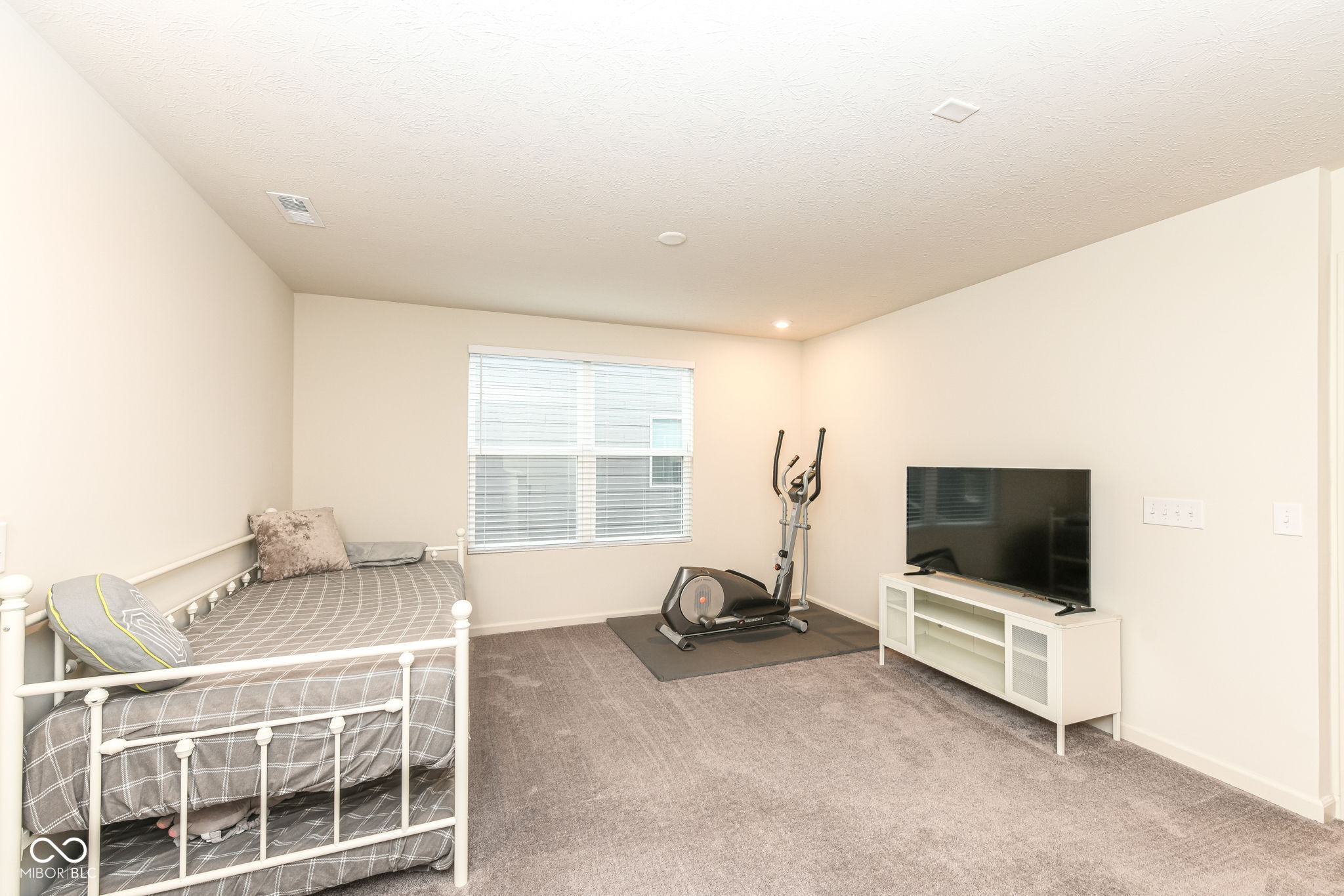 15104 Downham Drive Fishers, IN 46037 - Photo 20 of 40