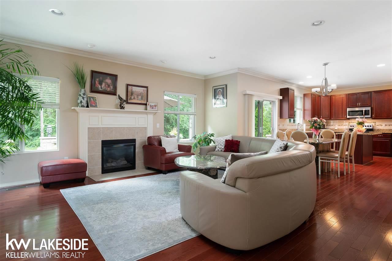 834 Monterey Ln. Rochester Hills, MI 48307 - Photo 9 of 55