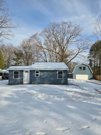 $141,900 | 6215 Beech Drive, Lake, MI 48632