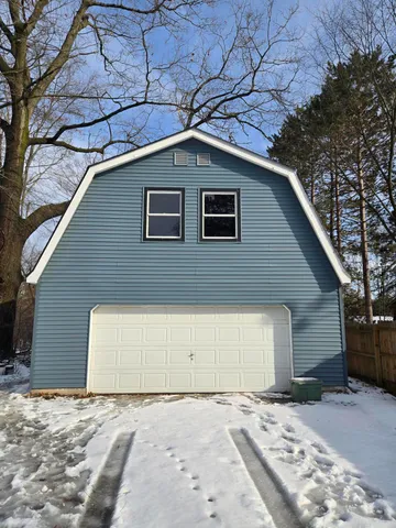 $141,900 | 6215 Beech Drive, Lake, MI 48632