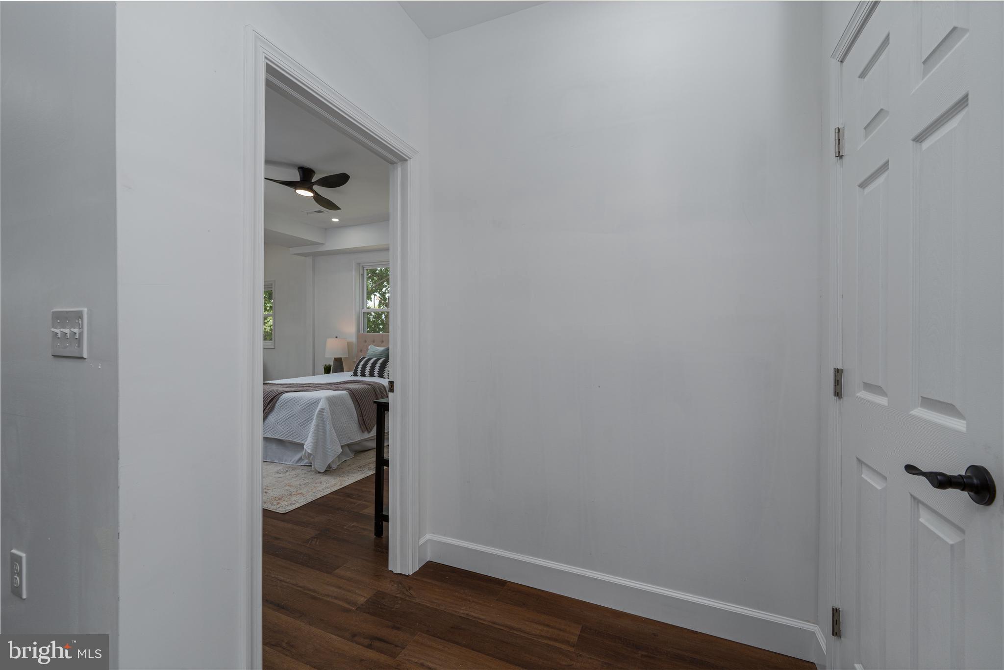 5409 Hamlet Avenue Baltimore, MD 21214 - Photo 15 of 47