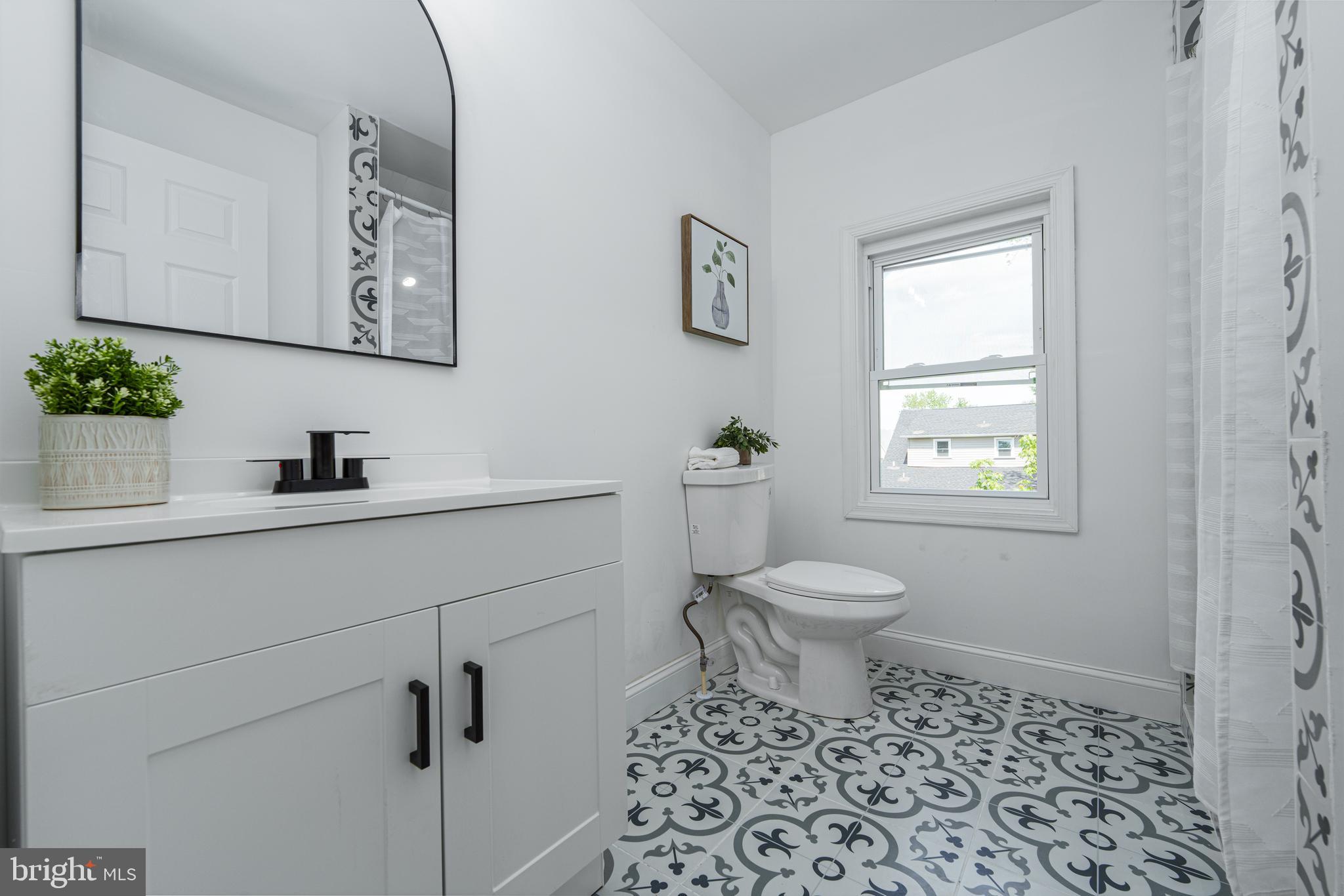 5409 Hamlet Avenue Baltimore, MD 21214 - Photo 37 of 47