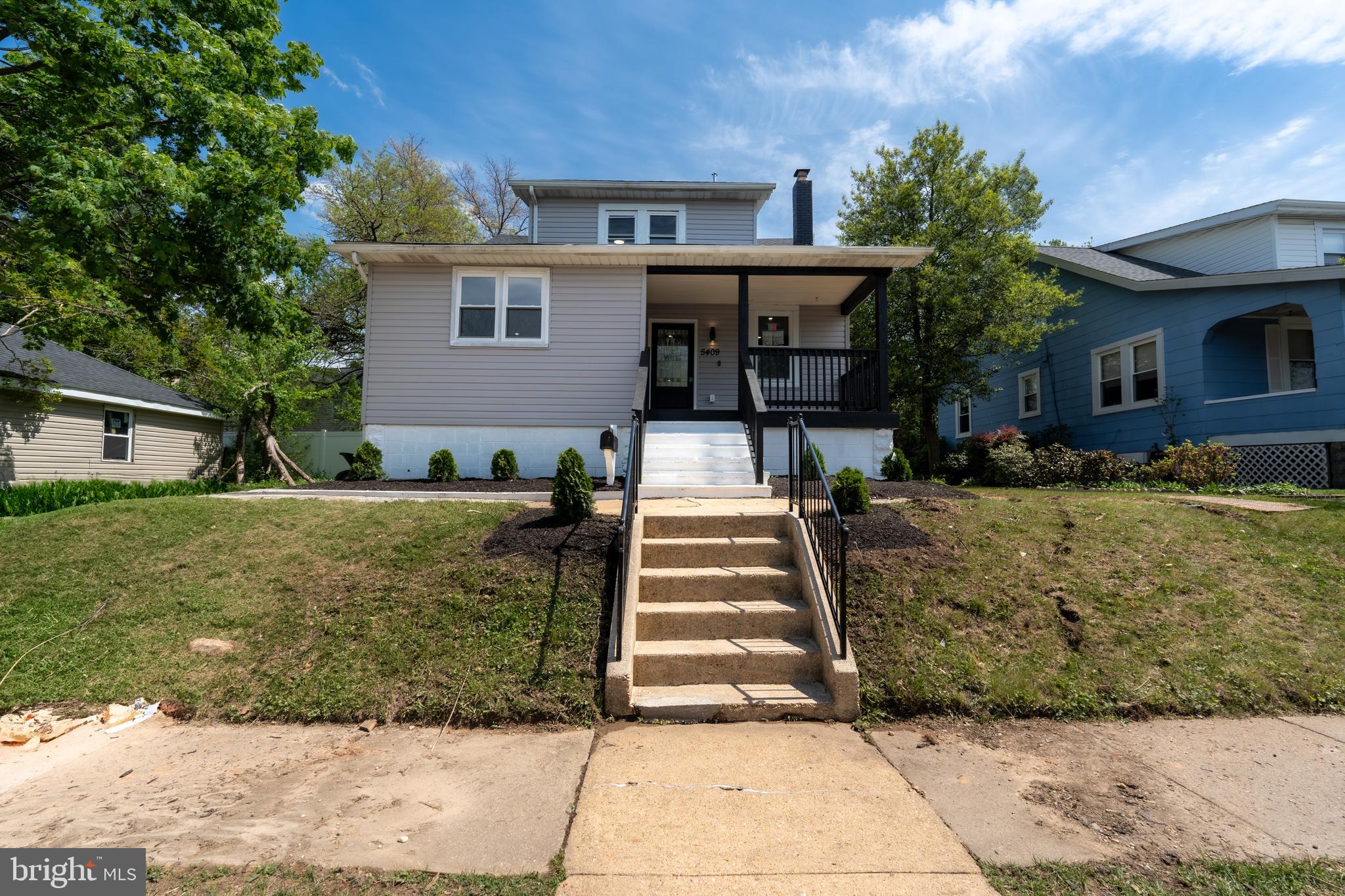 5409 Hamlet Avenue Baltimore, MD 21214 - Photo 4 of 47