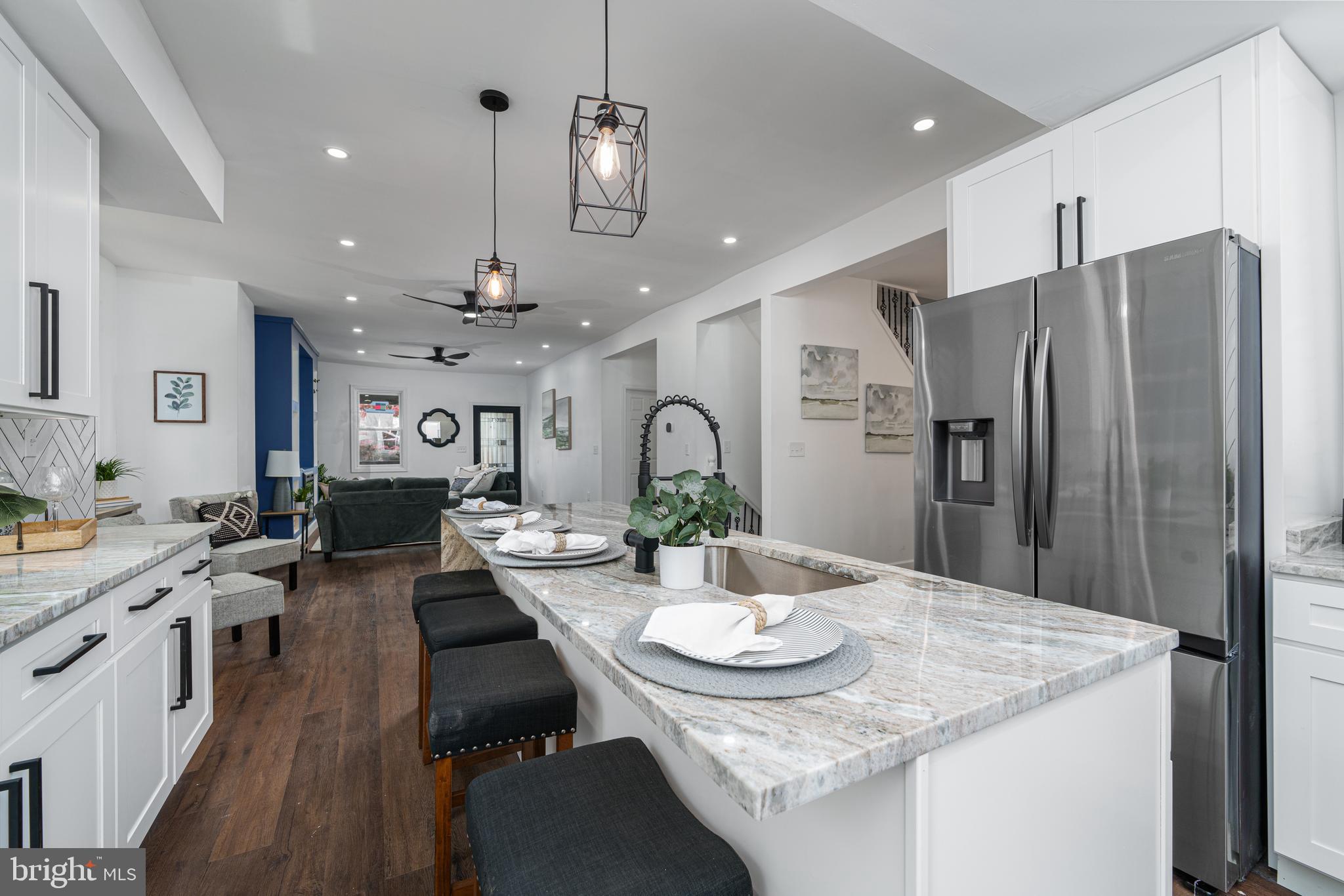 5409 Hamlet Avenue Baltimore, MD 21214 - Photo 9 of 47