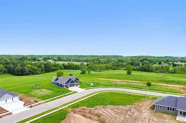 $79,900 | 4240 Downton Circle, Green Bay, WI 54313