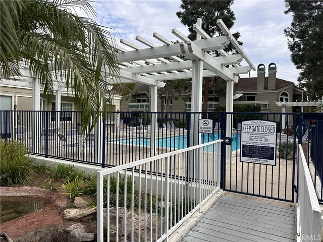 $3,600 | 7562 Seaspring Drive, Huntington Beach, CA 92648