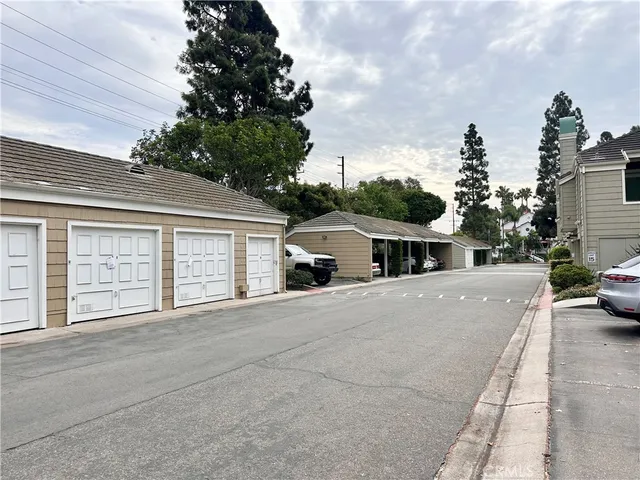 $3,600 | 7562 Seaspring Drive, Huntington Beach, CA 92648