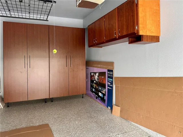 $3,600 | 7562 Seaspring Drive, Huntington Beach, CA 92648