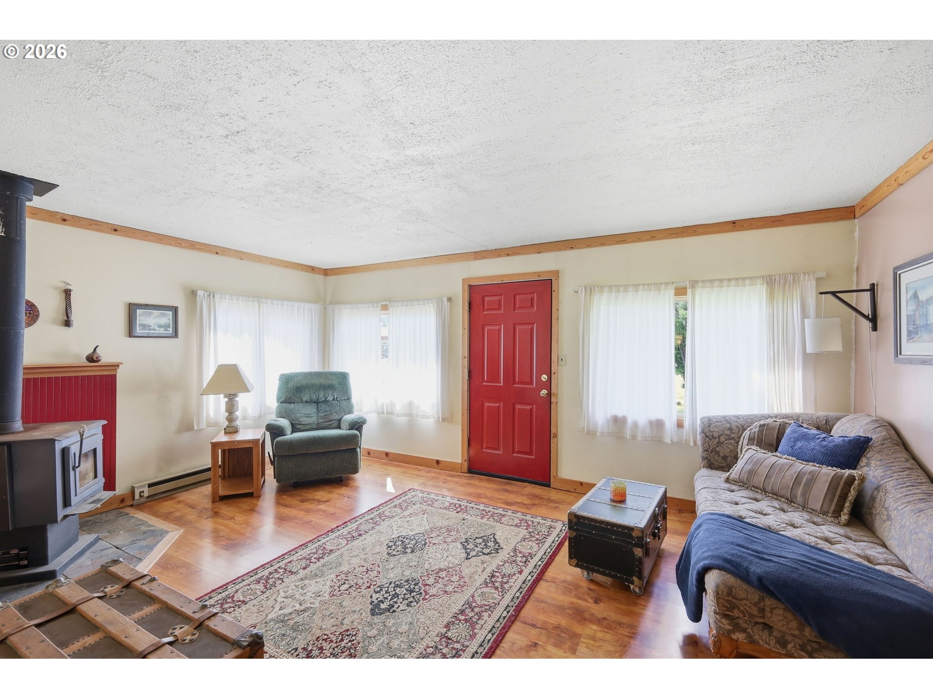 82661 Minnick Road Dexter, OR 97431 - Photo 4 of 36