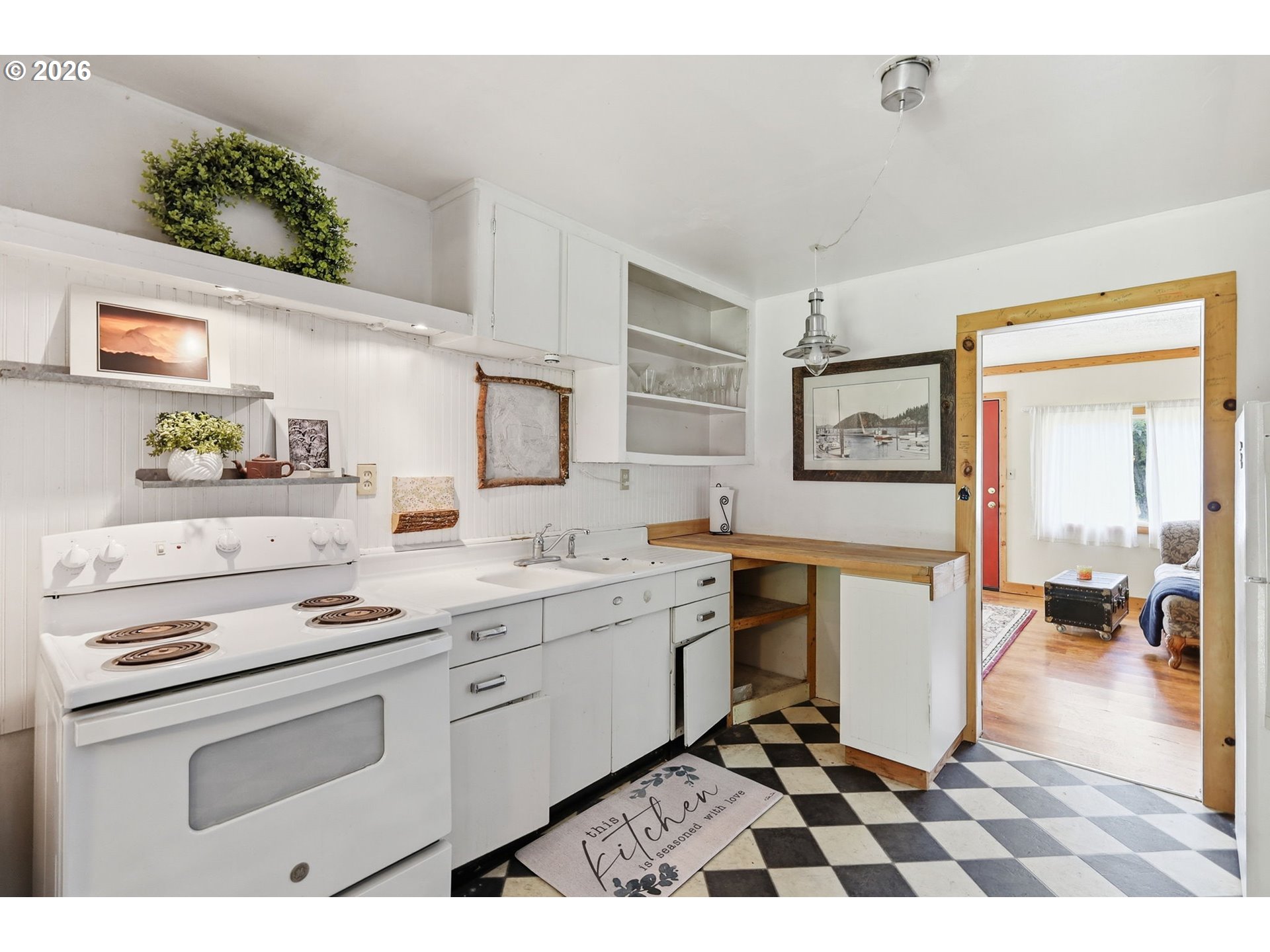 82661 Minnick Road Dexter, OR 97431 - Photo 8 of 36