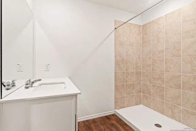 $2,050 | 5041 Pitch Mark, San Antonio, TX 78261