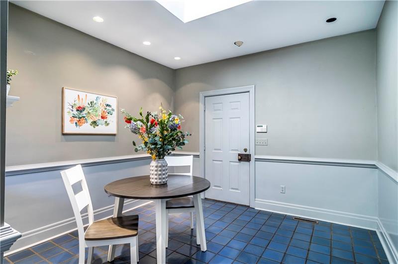 1003 Delafield Road Pittsburgh, PA 15215 - Photo 10 of 19 Gallery Image 10
